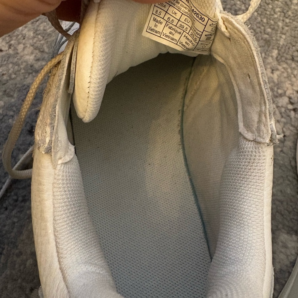 UGG CA1 Trainer Running Sneaker in White, Women’s 8.5 - Picture 8 of 9